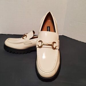 NWOB Nine West Allmy Womens Ivory Chunky Lug Sole Loafers Size 8 Horsebit Detail
